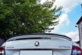 Maxton Design predĺženie strešného spoilera ŠKODA Octavia III RS pred/po FL liftback- čierny lesklý