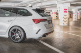 Maxton Design bočné spoilery zadného nárazníka ŠKODA Octavia IV RS Ver.1 - čierny lesklý