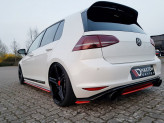 Maxton Design stredový spoiler zadného nárazníka VW Golf VII GTI CLUBSPORT - čierny lesklý