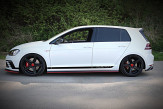 Maxton Design bočné prahové lišty VW Golf VII GTI CLUBSPORT - čierny lesklý