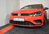 Maxton Design spoiler predného nárazníka VW Golf VII R / R-Line po FL Ver.7 - čierny lesklý