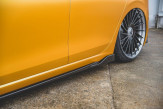 Maxton Design bočné prahové lišty VW Golf VIII Ver.2 - čierny lesklý  