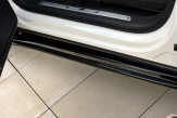 Maxton Design bočné prahové lišty VW Tiguan MQB R-Line pred FL - čierny lesklý
