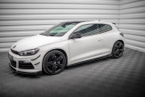 Maxton Design bočné prahové lišty VW Scirocco 3 R pred FL Ver.2 - čierny + lesklé krídielka