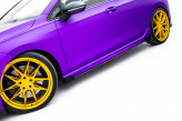 Maxton Design bočné prahové lišty Street Pro VW Golf VIII R - čierny + lesklé krídielka