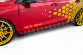 Maxton Design bočné prahové lišty Street Pro VW Golf VIII GTI CLUBSPORT po FL - čierny + lesklé krídielka