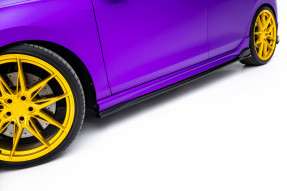 Maxton Design bočné prahové lišty VW Golf VIII R Ver.4 - čierny lesklý