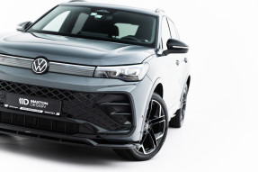 Maxton Design spoiler predného nárazníka VW Tiguan III R-Line Ver.2 - čierny lesklý