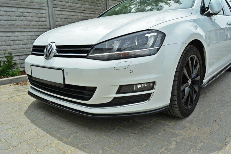 Maxton Design spoiler predného nárazníka VW Golf VII - carbon look