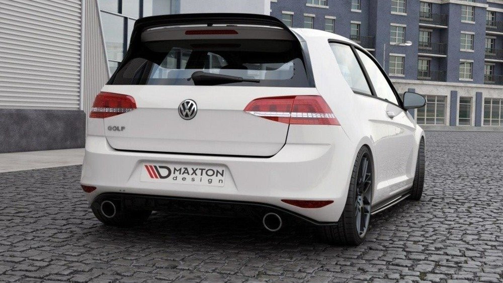 Maxton Design predĺženie strešného spoilera VW Golf VII GTI CLUBSPORT - čierny lesklý