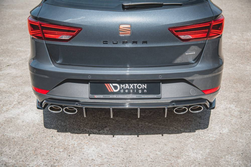 Maxton Design bočné spoilery zadného nárazníka Seat Leon 5F CUPRA po FL sportstourer Ver.2 - carbon look