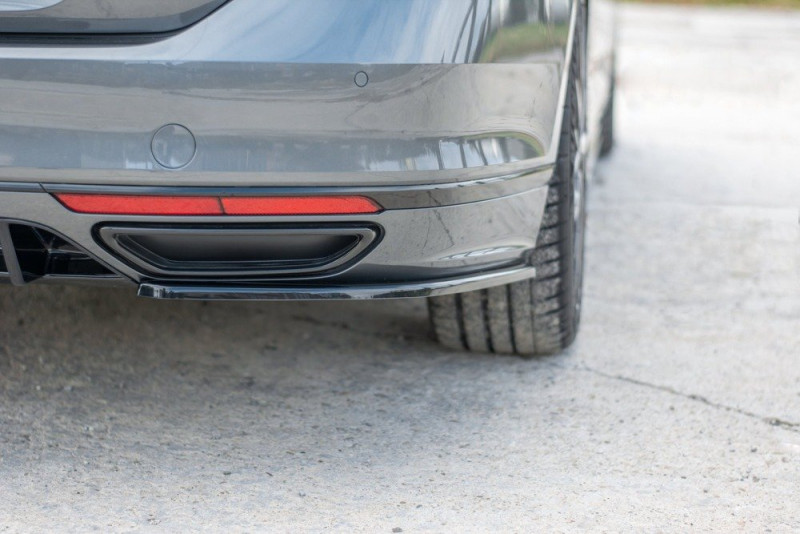 Maxton Design bočné spoilery zadného nárazníka VW Passat B8 R-Line pred FL - čierny lesklý