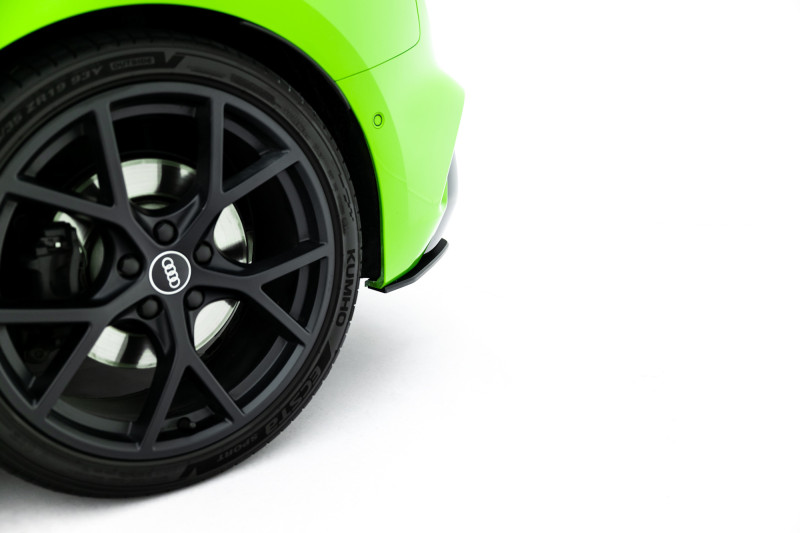Maxton Design difúzor zadného nárazníka Street Pro AUDI RS3 8Y Sportback po FL - čierny
