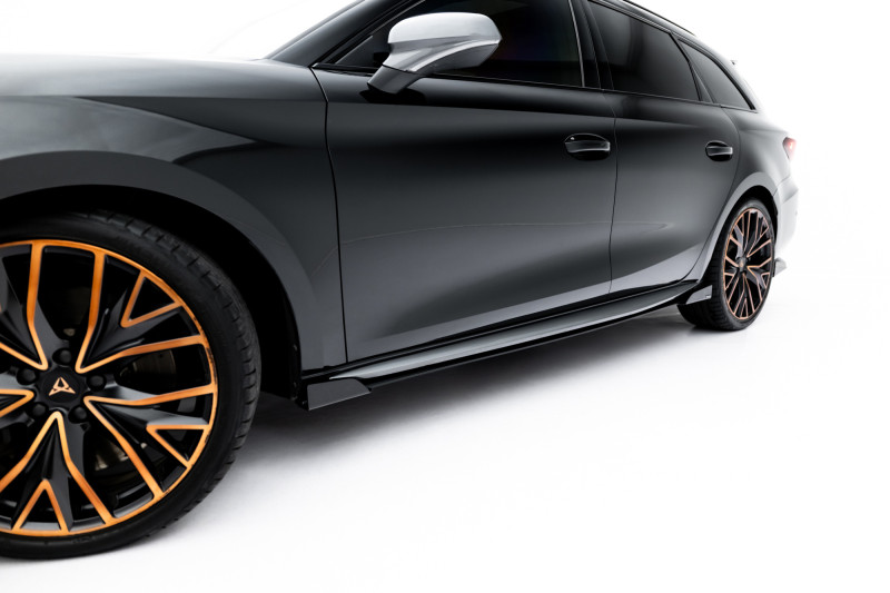 Maxton Design bočné prahové lišty Street Pro CUPRA Leon Aero - čierno červený + lesklé krídielka