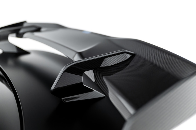Maxton Design krídlo na zadné veko kufra AUDI A3 / A3 S-Line / S3 / RS3 8Y Sedan - pravý karbón