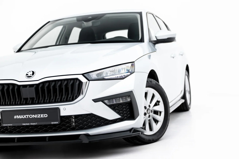 Maxton Design spoiler predného nárazníka ŠKODA Scala po FL - čierny lesklý