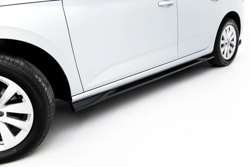 Maxton Design bočné prahové lišty ŠKODA Scala po FL - čierny lesklý